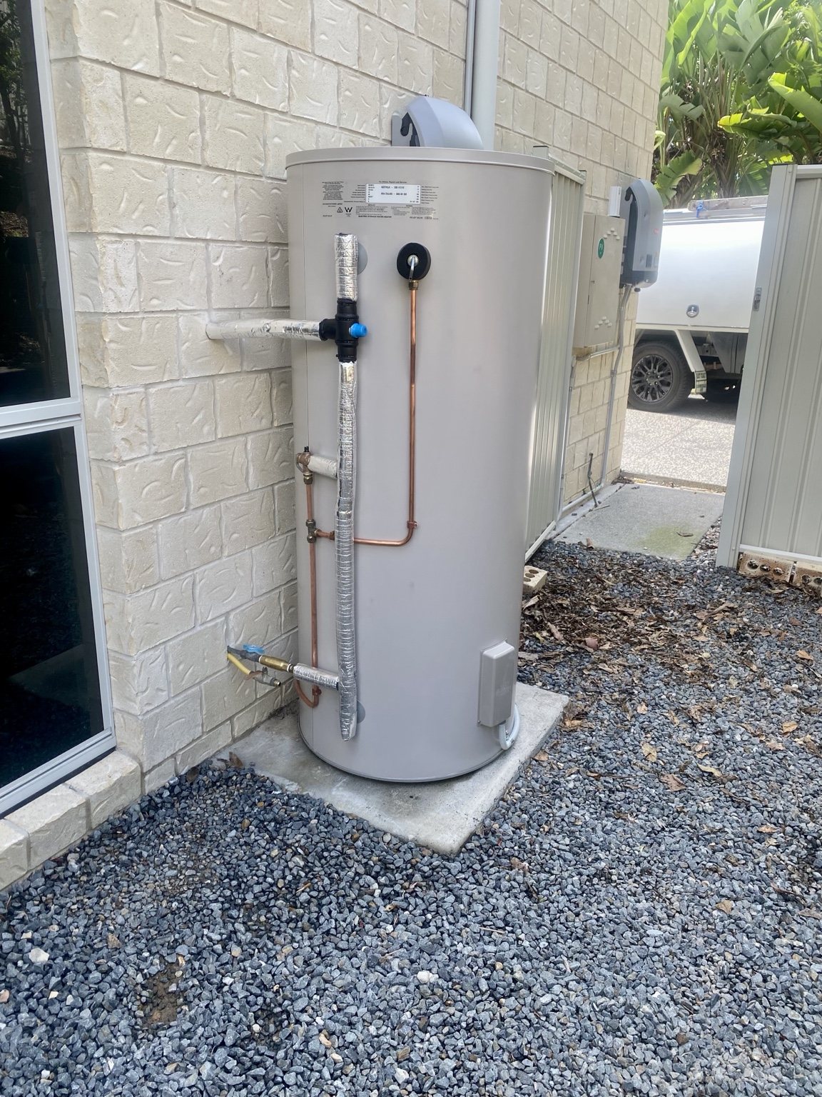 Electric hot water system installation